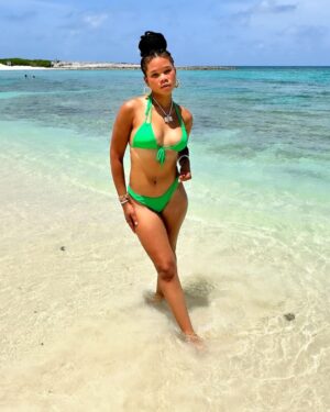 Storm Reid Instagram - 2 paradises on Earth 💚
@TheCoveAtlantis
#ParadisePerfected