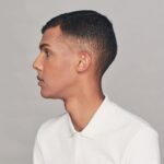 Stromae Instagram – Racine carrée a dix ans 🥳

En 2013, personne n’aurait pu prédire que cette douzaine de chansons patiemment créées par Stromae dans son grenier allait devenir le plus grand succès francophone de la décennie.

Dix ans après, la fierté et la joie du travail accompli demeurent toujours intactes.

Retour sur cet album de tous les records et sur cette période inoubliable passée avec vous.

On vous remercie infiniment pour votre soutien, votre amour et votre fidélité ! 💖

Pssst : restez connectés aujourd’hui, on vous a préparé une petite surprise… 👀

—

Racine carrée is ten years old 🥳

In 2013, no one could have predicted that this dozen songs patiently created by Stromae in his attic would become the biggest francophone success of the decade.

Ten years on, the pride and joy of the accomplished work is still intact.

Let’s take a look back at this record-breaking album and the unforgettable time spent with you.

Thank you so much for your support, your love and your loyalty! 💖

Pssst: stay tuned today, we’ve got a little surprise for you… 👀

📹 : @aurelmerlhes & @newkidproduction