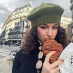 Su Burcu Yazgı Coşkun Instagram - dumpimi da soyle birakayim 🦦 Paris, France