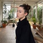 Su Burcu Yazgı Coşkun Instagram -