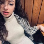 Su Burcu Yazgı Coşkun Instagram -