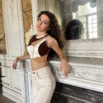Su Burcu Yazgı Coşkun Instagram -