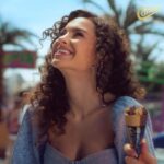 Su Burcu Yazgı Coşkun Instagram - Cornetto Aşk yıldızı ile bu yaz gökteki aşk yıldızımız parlayacak.. Çok severek yer aldığımız kampanyamızın reklam filmine hazır olun ⭐️ İlk adımı sen at, aşkta yıldızın parlasın💙 @cornettotr #askyildizim