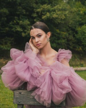 Su Burcu Yazgı Coşkun Instagram - Magazin İzmir Ekim Sayısı.. 💜
Genel koordinasyon: Zişan Seçkin @zisanseckin 
Röportaj: Dilay Seçkin @dilaysjoker 
Fotoğraf: Enes Kahraman @eneskahraman
Styling: Büşra Işık  @busraissik
Saç: Sabit Akkaya @sabitakkaya
Makyaj: Zeynep Cinislioğlu @zeynepcinislioglu
Saç Asistanı: Emre Kayacı @kayaciemre_
Fotoğraf Asistanı: Tufan Çekiçurs @tufancekicurs
Dergi: @magazinizmir
Mekan:  @parkinnodayeri
Kapak Kıyafeti: @cihan.nacar