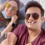 Sugandha Mishra Instagram - Trust me ..Love is Everything 🤕❤️❤️❤️ 🙏🙏 . . #married #life #sanketbhosle #drsanketbhosale #sugandhamishra #lol #jokes #funnyvideos #funnyreels #reels