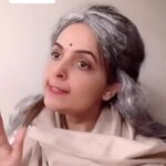 Sugandha Mishra Instagram - 😂😂😂 Teacher Outside the School ! . . . #lol #comedy #reels #sanketbhosale #drsanketbhosale #relatable