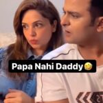 Sugandha Mishra Instagram - #papa #daddy #lol #lipstick #comedy #funnyreels