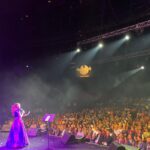 Sugandha Mishra Instagram - Thank you so Much #atlanticcity for your love.. the show was 🔥 #Swipeleft . . #housefull #blessed #gig #america #usa🇺🇸 #loltour #sugandhamishra #newjersy Hard Rock Hotel & Casino Atlantic City