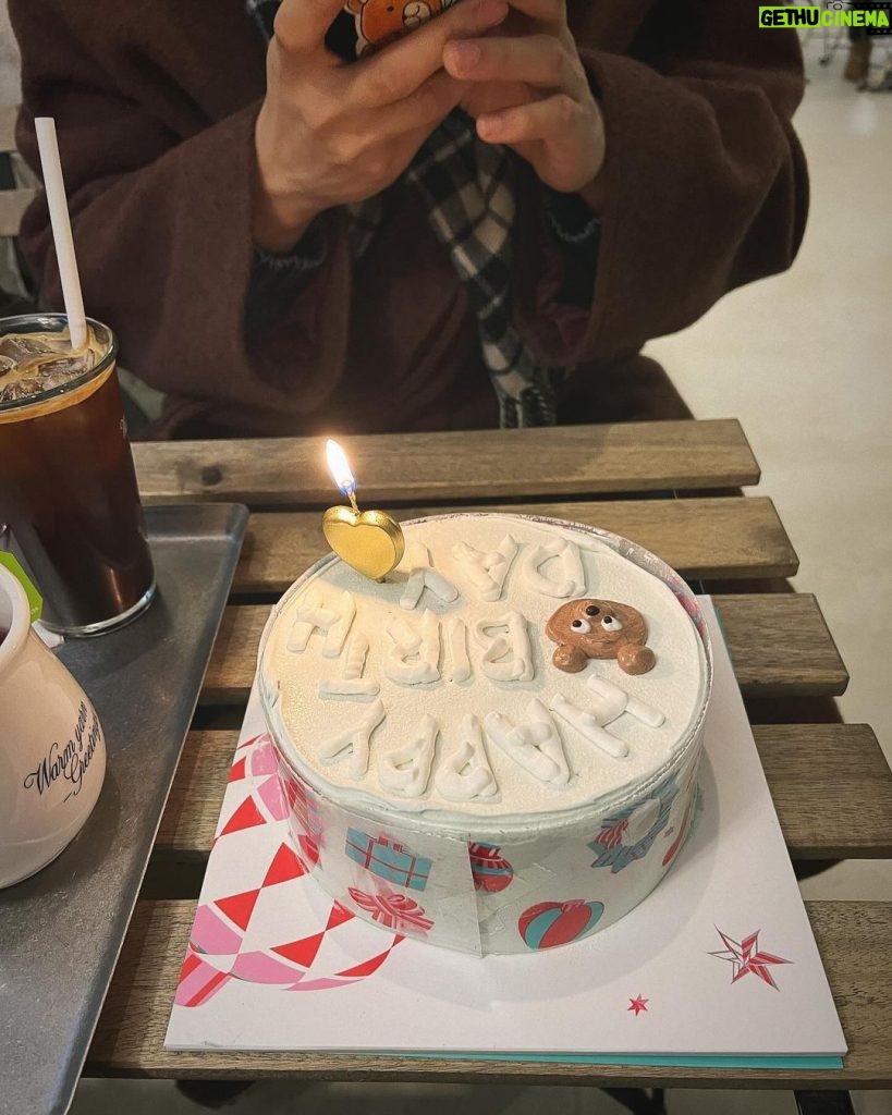 Suho Instagram - Happy Birthday🐻