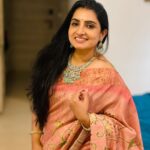 Sujitha Instagram - Only count the happy hours 🤗 #smile #laugh #style #startup #happy #sound #loud #laughter #selflove