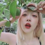 Sulli Instagram - 초록매실이 먹고싶어서..