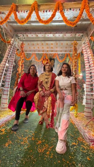 Sumedh Mudgalkar Instagram - Choreographing for you has been one of my favorite task!💃🕺😍

Your dedication, efforts, and perfection have always motivated me to do better and better 💯
and of-course how can I miss the memories when you never left a chance to make jokes about things on the set and create LOL moments for everyone.😂🤭

The most talented & dedicated yet the funniest & craziest human to work with ♥️😘 
@beatking_sumedh 
Looking forward to do more such dance routines with you 🤘💃🪩

Thank you for being your best version to me🫶
@beatking_sumedh @starbharat @radhekrishna__official @mallika_singh_official_ @loknath.pandey @madanbashyal
@swastikproductions @kingbasantbhatt @zalakdesaiii @kingbasantbhatt 

#MissRadheKrishnShow 
#dancerehersals 
#swastikproductions📽🎞 
#starbharatchannel