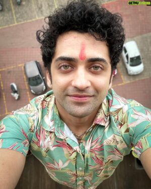 Sumedh Mudgalkar Instagram - With time, everyone realises the value of family, with time everyone realises the value of festivals that brings families together. #Blessed #HappyRakshaBandhan❤️