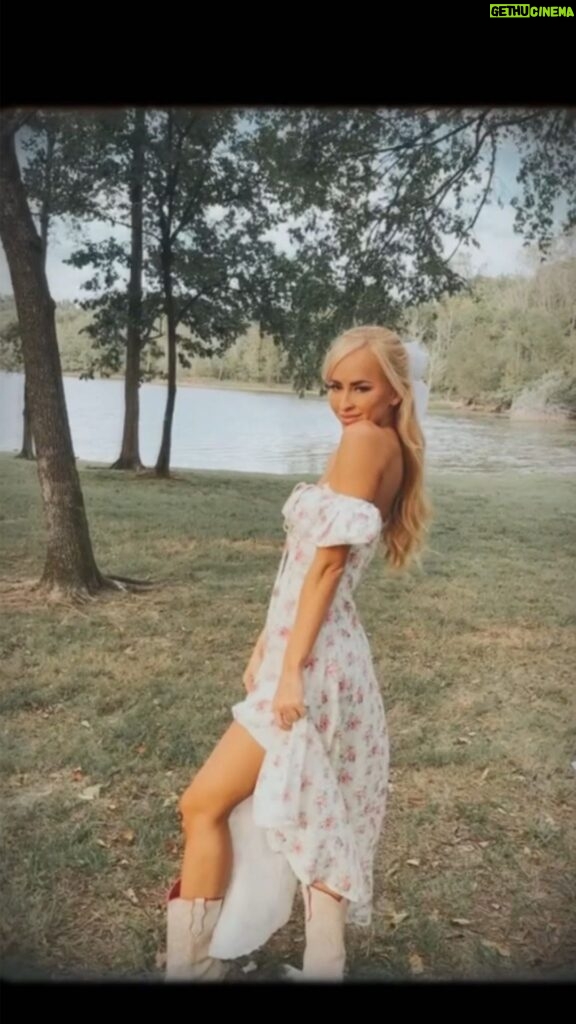 Summer Rae Instagram - carolina girl 🫶🏼 Asheville, North Carolina