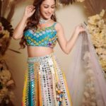 Sunayana Fozdar Instagram – When Cinderella Wore a Lehenga 😄

I Feel more like me in a Lehenga ☺️

What is Your vibe ?
Gown or lehenga?👗or🥻

.
.
.
.

📷 – @mirajverma_photography 
Edited – @ibtraditionalphotography 
Muah – @makeoverbysejalthakkar 
Outfit/Accessories – @krupa_jain 
Team – @greenlight__media