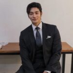 Sung Hoon Instagram - 케릭터빙의중 첫연극도전 많은 응원 부탁드립니다!! #연극아트