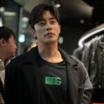 Sung Hoon Instagram - 즐거운 시간! 이렇게 럭셔리한 게이밍 체어라니~~ 그리고 요즘 가장 핫한 남자 #faker 선수의 실물영접 @dolcegabbana #DolcegabbanaxRazer #dolcegabbana #razer