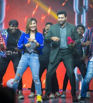 Sunita Gogoi Instagram - My happiness is just so Obvious In my face…Dancing is Serenity 💃
#siren #audio #launch

Makeup @sanaras_makeover 
Hair @ramya_giritharan 
Clicked @sathish_photography49