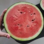 Sunny Instagram - 와 써니 손 수박만하다 🍉🍉🍉🍉🍉