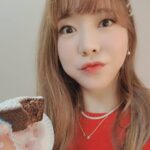 Sunny Instagram - 잠시후 방송할 tvn #온앤오프 스튜디오 녹화날 시경오빠가 주신 초코컵케익!!!!!! 본방사수 갑니다!!!!!