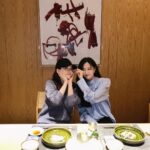 Sunny Instagram - 처음 인연은 방송으로 맺어졌지만 10년 동안 함께 성장하며 힘들때나 기쁠때나 한결같이 곁에 있어준 고마운 내 칭구칭긔~~ #청춘불패 #소중한친구 #갑자기갬성폭발ㅋㅋㅋ