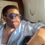 Sunny Deol Instagram - The blue eyed boy! Basking in the #Gadar2 Sun!