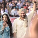 Sunny Deol Instagram - Was honoured to witness the Retreat ceremony at the Attari Border with the illustrious @bsf_punjab_frontier @bsf_india . Loved the energy & the fervour with which the atmosphere was filled with emphatic chants of #hindustanzindabad Thank you all. Jai Hind! Attari Wagah Indo-Pak Border India Side, Amritsar