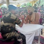 Sunny Deol Instagram - Started the Promotion of #Gadar2 with my friends at Border Security Forces, Longewala Rajasthan. Remembering Brigadier Kuldeep Singh Chandpuri and all the brave martyrs who fought the Battle of Longewala and wrote History. It’s always an overwhelming feeling to be at such a historic place with our bravehearts and share the love. Thank You @bsf_india Jai Hind!