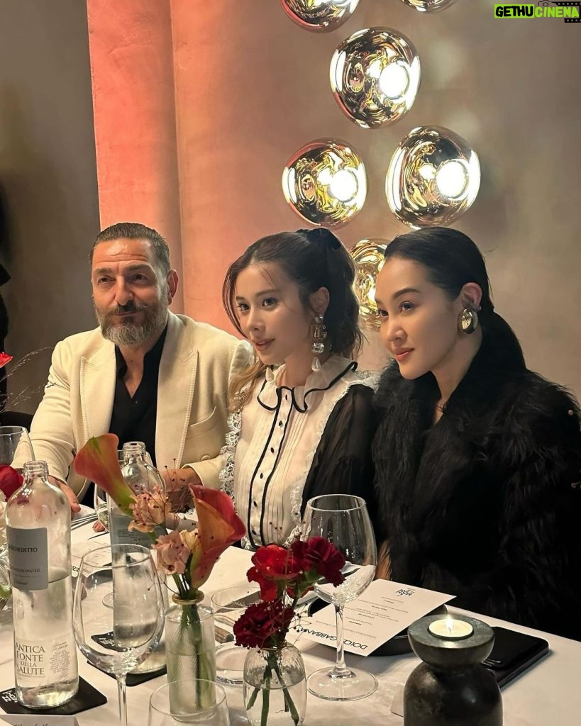 Supassra Thanachat Instagram - Welcome Dinner Fine experience as always 🍽️ @dolcegabbana ✨ #DGFW24