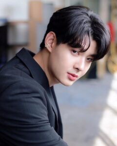 Suppapong Udomkaewkanjana Instagram - 🐉 #Saint_sup #MingEr