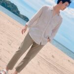 Suppapong Udomkaewkanjana Instagram - ทะเลยังมีคลื่น ชีวิตคงชื่นมื่นถ้ามีเธอ #Saint_sup #MingEr