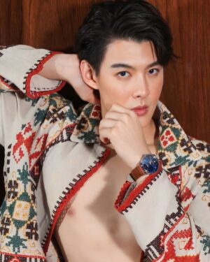 Suppapong Udomkaewkanjana Instagram - 25🐉 #Saint_sup #MingEr #issuethailand