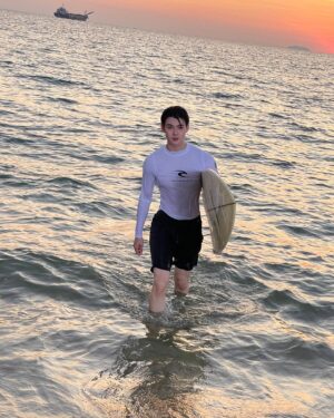Suppapong Udomkaewkanjana Instagram - มีใครไปดู helper แต๊งค์แล้วบ้าง 
#DeathisAllAround 
#อยากตายอย่าตาย 
#Saint_sup #MingEr