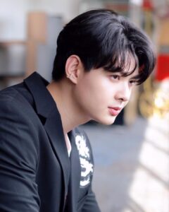 Suppapong Udomkaewkanjana Instagram - 🐉 #Saint_sup #MingEr