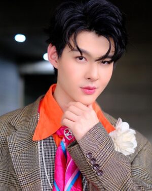 Suppapong Udomkaewkanjana Instagram - 😜 #Saint_sup #MingEr