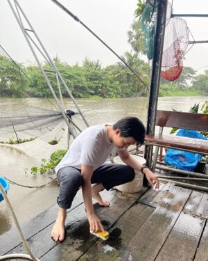Suppapong Udomkaewkanjana Instagram - สำหรับหลังจากฝนตกวันนี้แล้วว่าง #Saint_sup #MingEr