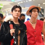 Suppasit Jongcheveevat Instagram - เมื่อวานไปงาน Fan Event เปิดตัว ซีรีส์ One Piece จาก Netflix การ์ตูนโปรดของมิว! บริเวณโดยรอบเหมือนยก เรือ Going Merry มาไว้ที่ ICONSIAM งานน่ารัก มุมถ่ายรูปเพียบ ได้ดูซีรีส์ตอนแรกก็คือแต่ละฉากทำออกมาได้ดีมาก ตอนอ่านการ์ตูนบางซีนพยายามคิดภาพตาม แต่พอมาเห็นเป็นเวอร์ชันนี้คือที่สุด ทำออกมาดีมาก! อยากให้ทุกคนได้ดูกันที่ Netflix นะครับ โซนถ่ายรูปมีถึงวันที่ 10 ก.ย. และเรือ Going Merry จอดเทียบท่าที่ RIVER CITY PIER 3 ⛵️ วันที่ 1 - 3 ก.ย. ค้าบ ไปๆ ลุยครับสาวกหมวกฟาง @NetflixTh #รวมพลคนรักวันพีซ #OnePieceNetflix #NetflixTH