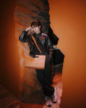 Suppasit Jongcheveevat Instagram - What a great time in Milan 🫶🏻
#MCMFW24
#MCMFW24xMew

@mcmworldwide
@mcmthailand