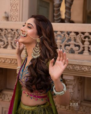 Surbhi Chandna Instagram - Mohabbat Hui
Teri Yaadon Se Bhi 
Mere Haathon Pe Haa 
Tera Naam Likha..

Photographer @jodiclickers.co 
Mehndi By @bridalmehndiqueen 

Surbhis Stying & Designers Column

Outfit: @labelnitibothra
Pr: @wedding_trip_
Nath : @mortantra
Earrings & kadas: @azotiique
On the Feet: @urbanswayofficial @spiffypublicrelations
Stylist: @stylebysaachivj
Styling Team: @styledbynikinagda @sanzimehta777
Styling intern: @muskaanparakh
Glam @makeupbypratiba & team

Karans Styling& Designers Column 
Outfit @kalpraag @oakpinionpr
Style Consultant & PR @pranavi_chandna
 
Publicist @planetmediapr @nidhig14

Event planners @intimateaffairsbyrt 

#sukar #estd2010