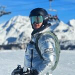 Surveen Chawla Instagram - On the slope with my dope @akshaythakker 🤍⛷️#courchevel #courchevel1850 Courchevel 1850 France