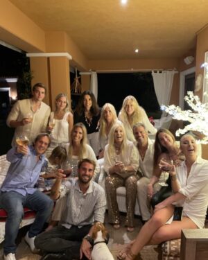 Susana Giménez Instagram - Listos para recibir el 2022!!!