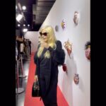 Susana Giménez Instagram - 100 Corazones intervenidos por distintos artistas y personalidades y subastados por y para la Fundación Favaloro. Sigamos colaborando con la obra de nuestro adorado Dr Rene Favaloro en el marco de la celebración de los 100 años del nacimiento este prócer inolvidable. Favaloro100.com. @favaloro100 MALBA