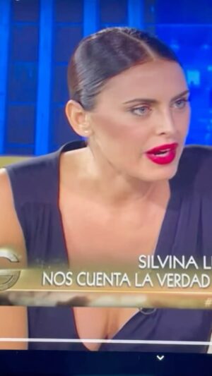 Susana Giménez Instagram - Querida Silvina como nos impacto a todos tu muerte y los años que sufriste la impericia de un médico que ni siquiera era cirujano plástico. No puedo creer que este hombre haya seguido operando y poniendo en riesgo la vida de inocentes sin importarle el veredicto de culpabilidad y la prohibición de seguir operando por 4 años. La justicia ni se enteró que todo siguio igual. Esto muestra el estado de indefención en el que estamos viviendo. Descansa en paz querida Silvina tan linda, tan joven, tan buena.