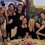 Susana Giménez Instagram - Despidiendo el #2019!!! #newyear #2020 #family #susanagimenez Uruguay, Punta Del Este