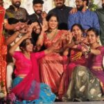 Swasika Instagram - കസിൻസിനൊപ്പം തകർപ്പൻ ഡാൻസുമായി സ്വാസിക 😍👌 #swasika . . . . . #swasikawedding #shortstories #shots #wedding #mollywood #swasikafans #training #trentingreels #marriage