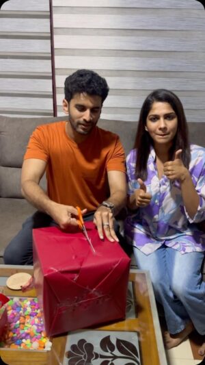 Swasika Instagram - So happy to give you a gift on your Valentine’s Day🥹❤️❤️‍🔥💝
Thank you so much for choosing me❤️