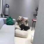Tablo Instagram - 에픽하이 스튜됴 방문자 @code_kunst 뮤지션들끼리 모여서 킥드럼 하나 안 찍고 수다만 1시간