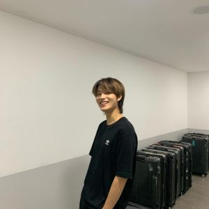 Taeil Instagram - 시즈니 또 봐용🌝