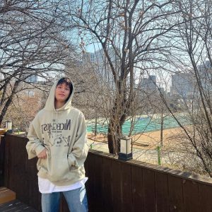 Taeil Instagram - 춥다