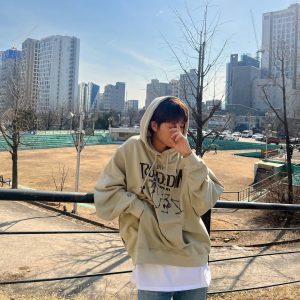 Taeil Instagram - 춥다